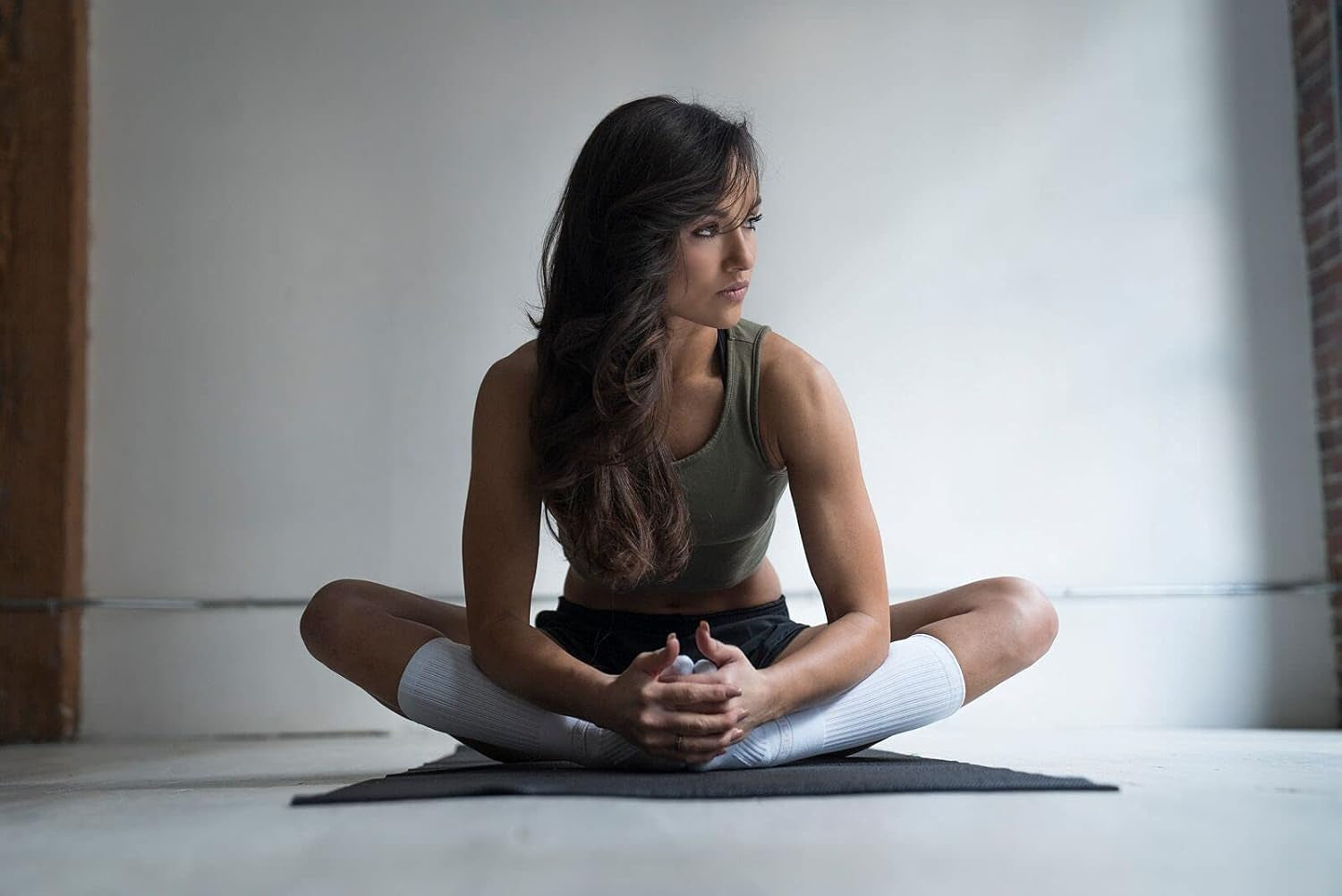 Basic Low Cut Socks 3-Pack for Men & Women – Quad-Ply Arch Support, Cushioned Compression Fit, Breathable Odor-Resistant